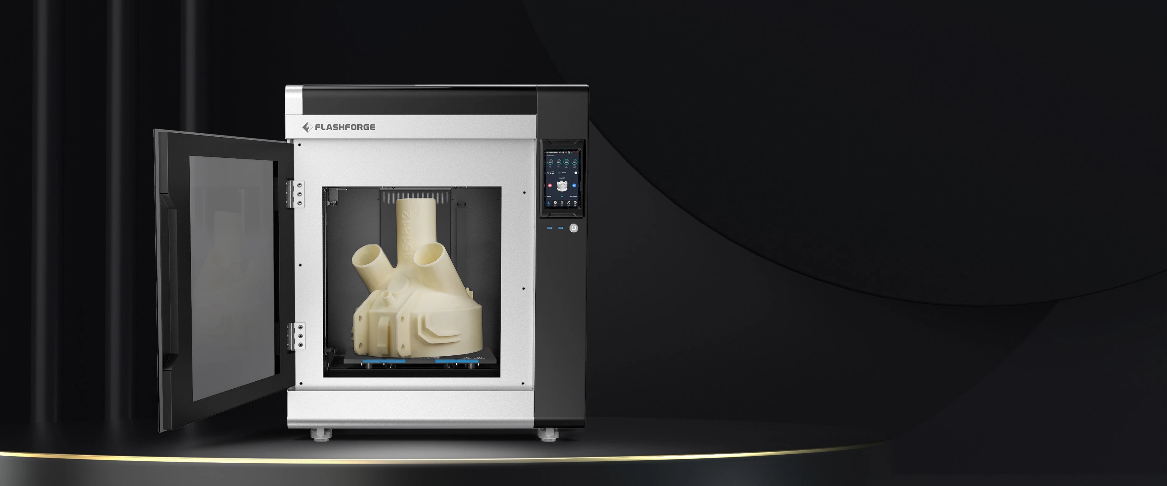 Large build volume of flashforge creator 4 3d printer