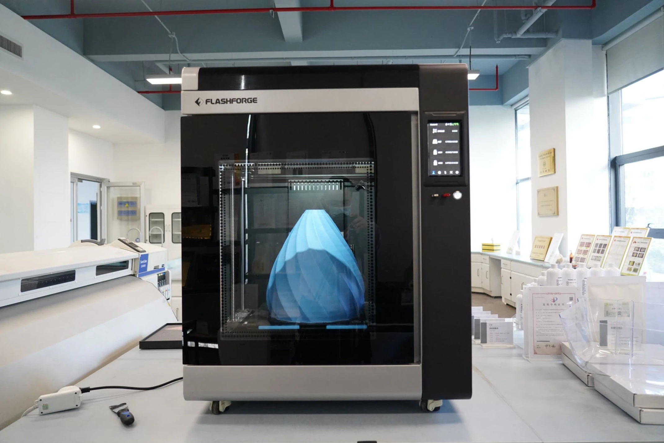 Flashforge Creator 4 3d printer lab