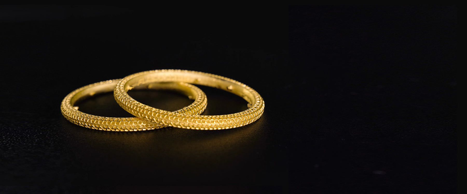 Antique gold bracelet