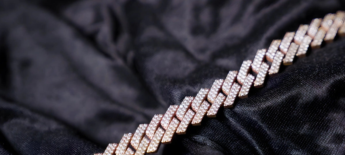 Stone-setting chain jewelry